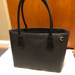 Dagne Dover Classic Signature Tote in Onyx